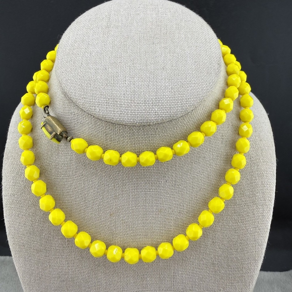 Vintage Glass Beaded Necklace Yellow Faceted Sunny 30"